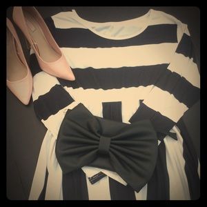 Black and white striped dress ⚫️⚪️⚫️⚪️